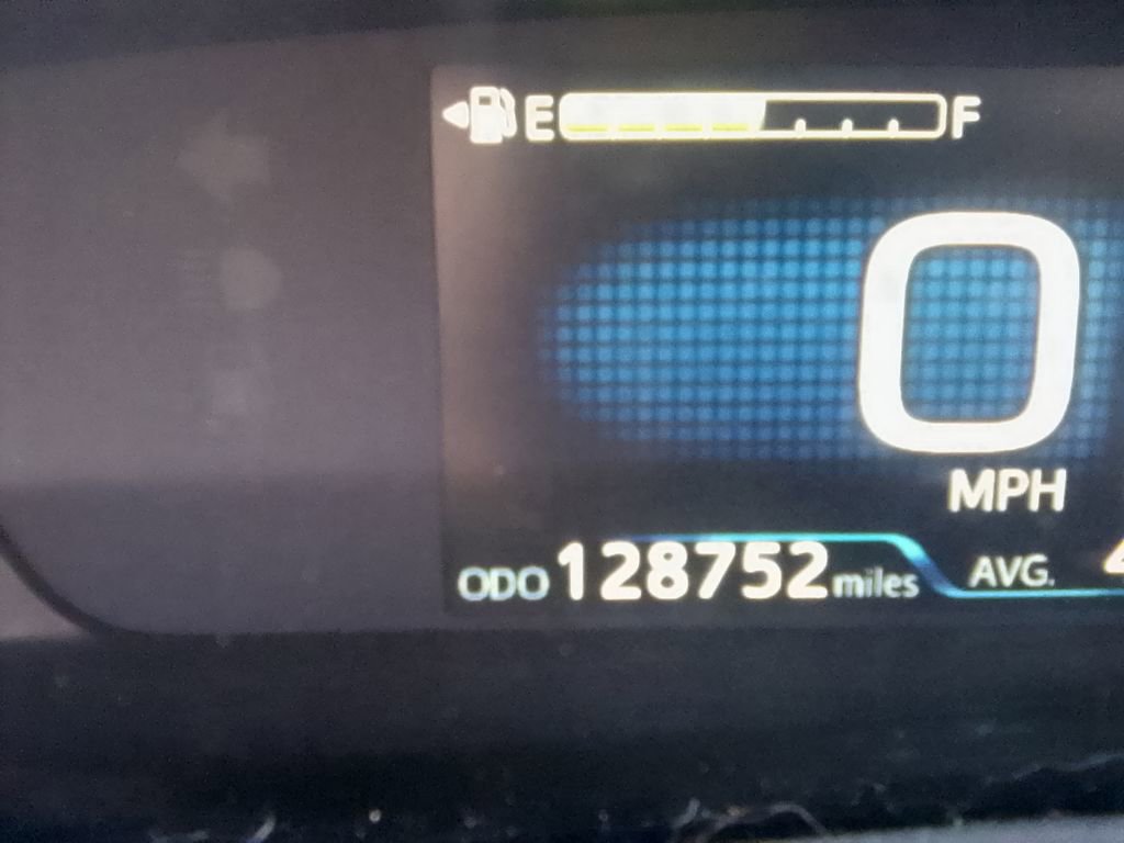 Used 2016 Toyota Prius Two image 10