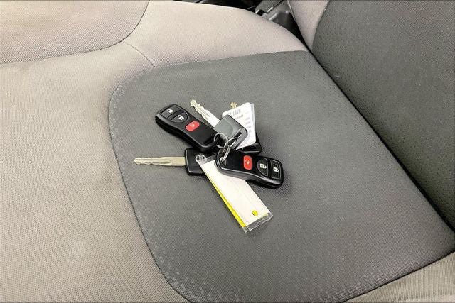 Used 2015 Nissan Xterra S w/ Nevada Tow Package AWD/4WD image 13