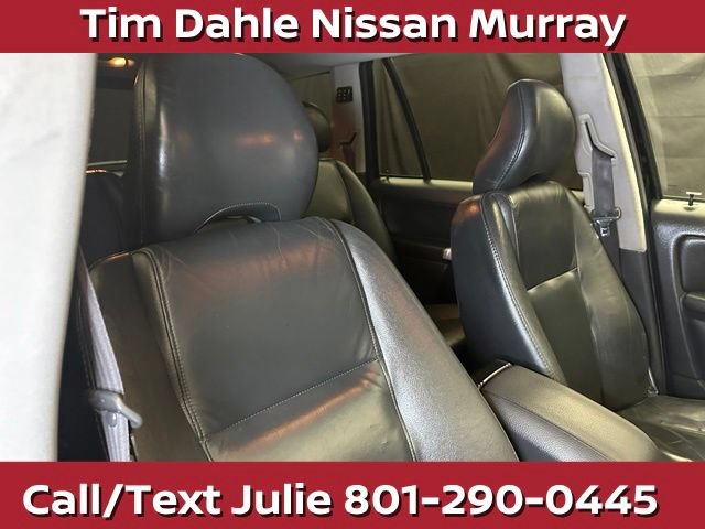 Used 2004 Volvo XC90 T6 AWD/4WD image 16