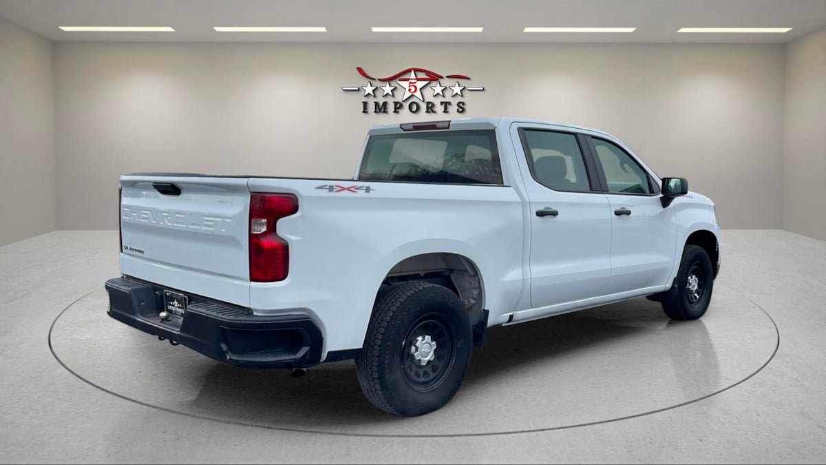Used 2023 Chevrolet Silverado 1500 W/T AWD/4WD image 5