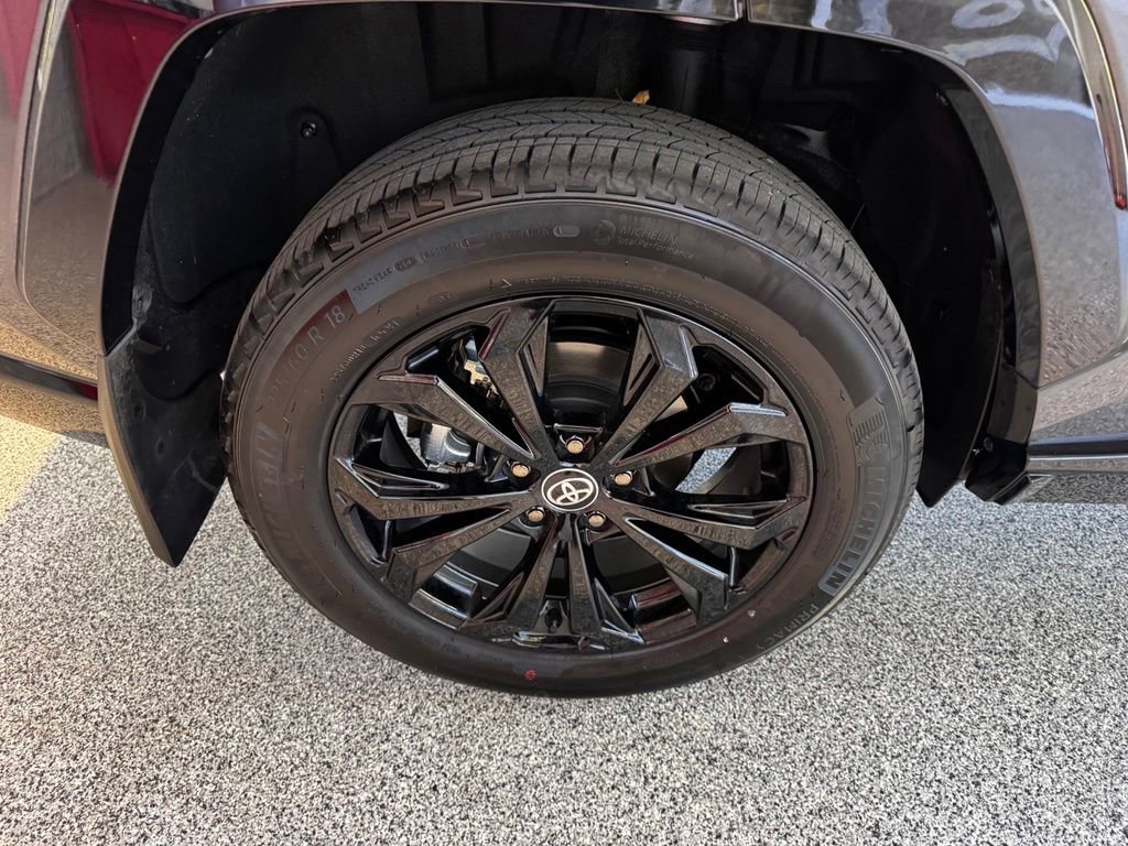 Certified 2025 Toyota RAV4 SE AWD/4WD image 15