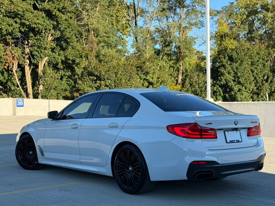 Used 2018 BMW M550i xDrive AWD/4WD image 3