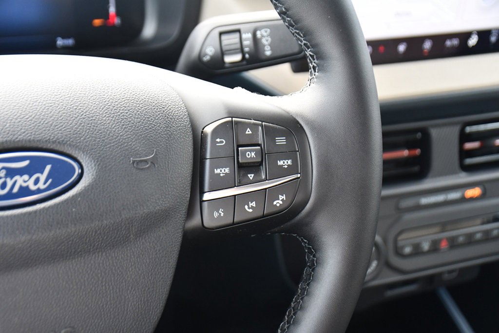 New 2025 Ford Maverick Lariat image 33