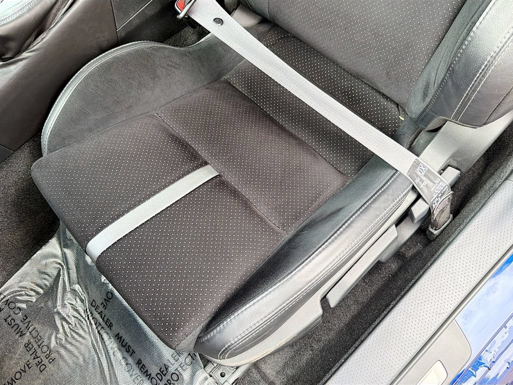 Used 2025 Toyota GR86 Premium w/ ALL Weather Mat Package (TMS) RWD image 18