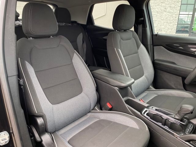 Used 2025 Chevrolet TrailBlazer LT image 9