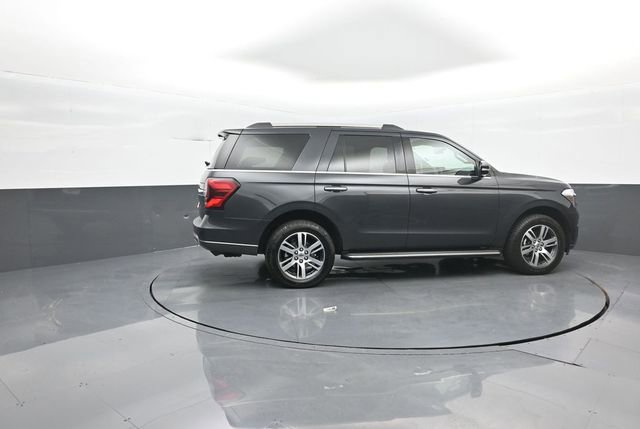 Used 2022 Ford Expedition Limited AWD/4WD image 8