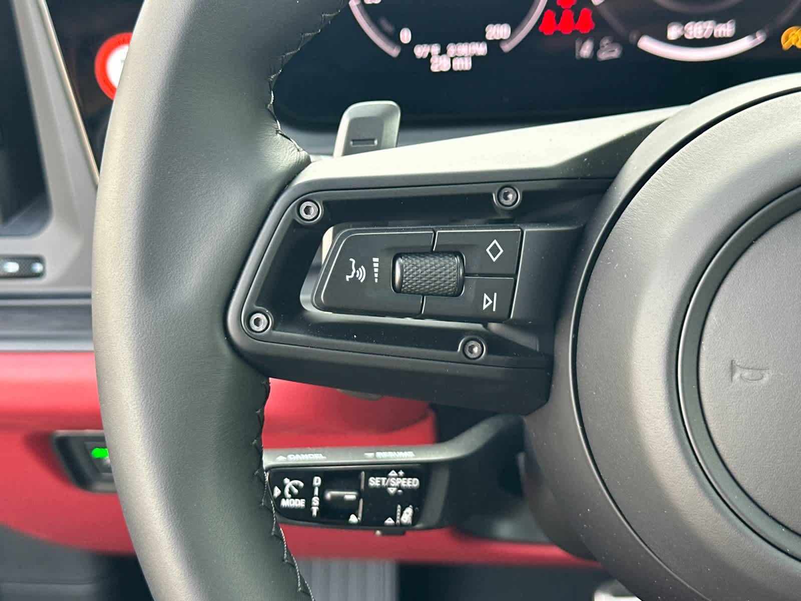 New 2026 Porsche Cayenne GTS AWD/4WD image 28
