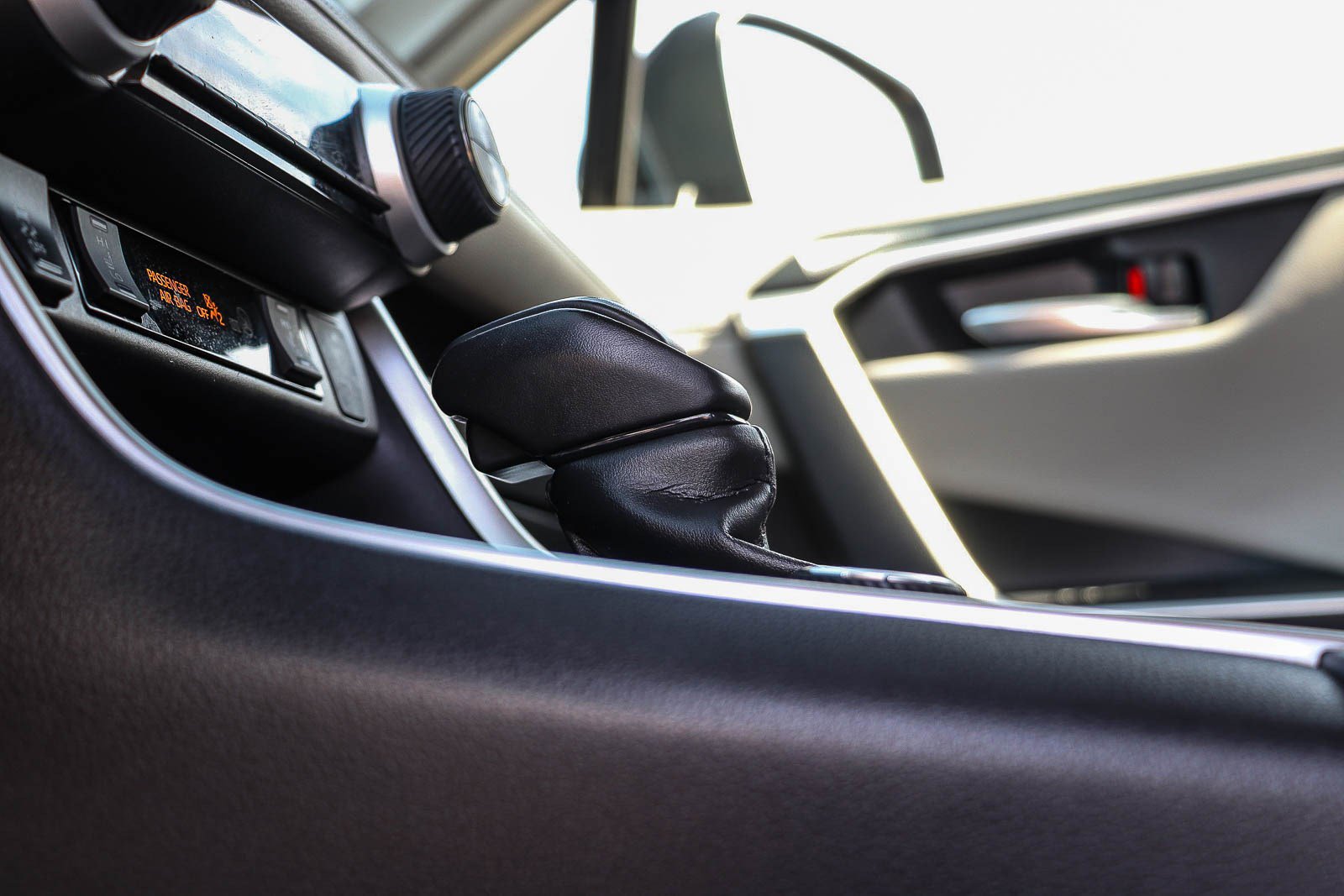 Certified 2019 Toyota RAV4 Limited w/ Carpet Mat Package image 19