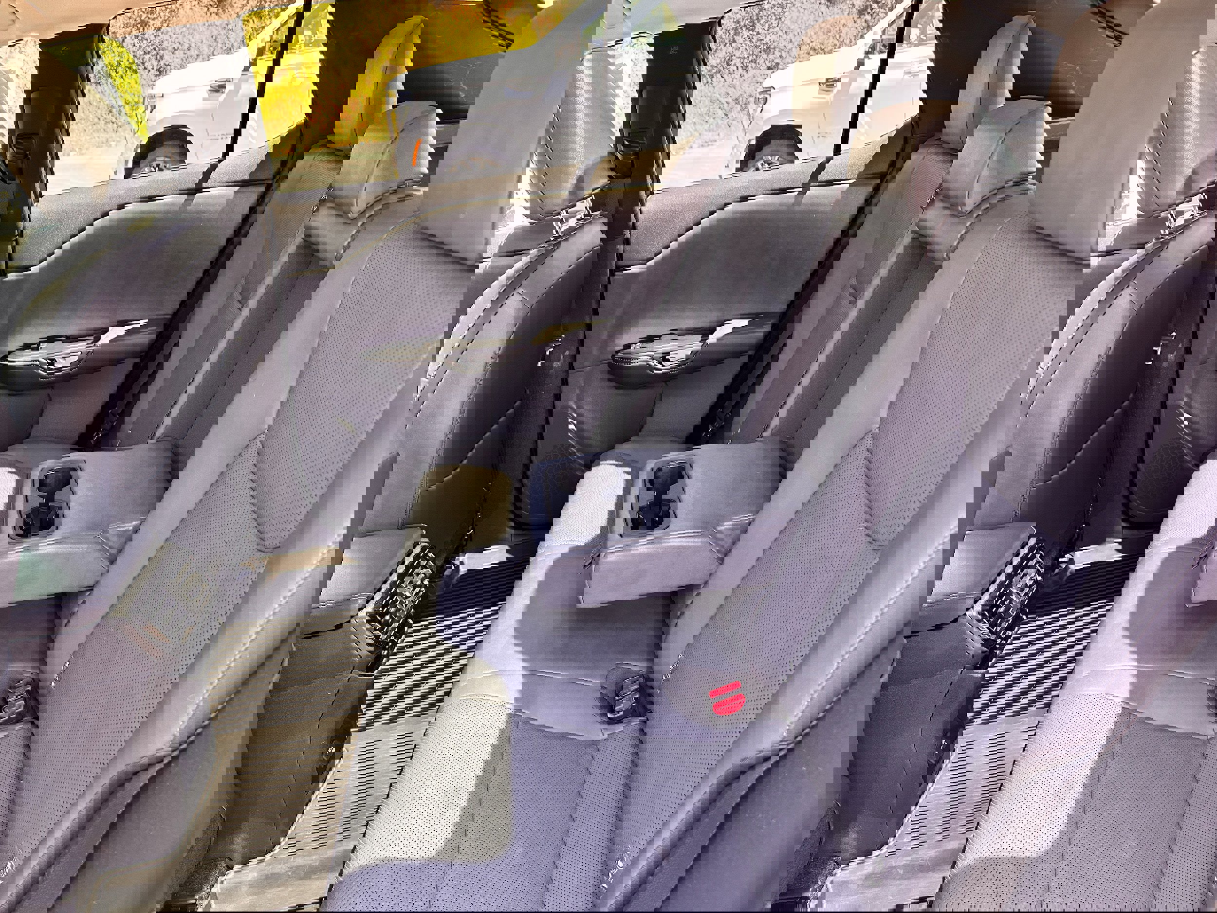 Used 2023 Lexus RZ 450e Premium image 12