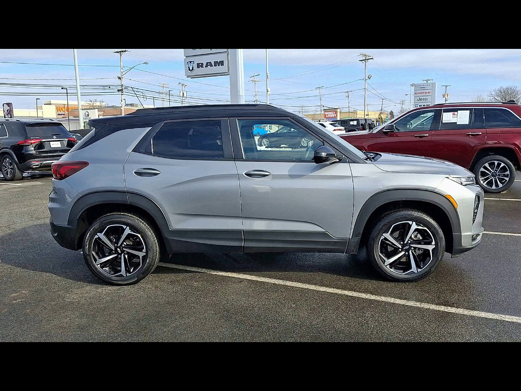 Used 2023 Chevrolet TrailBlazer RS image 5