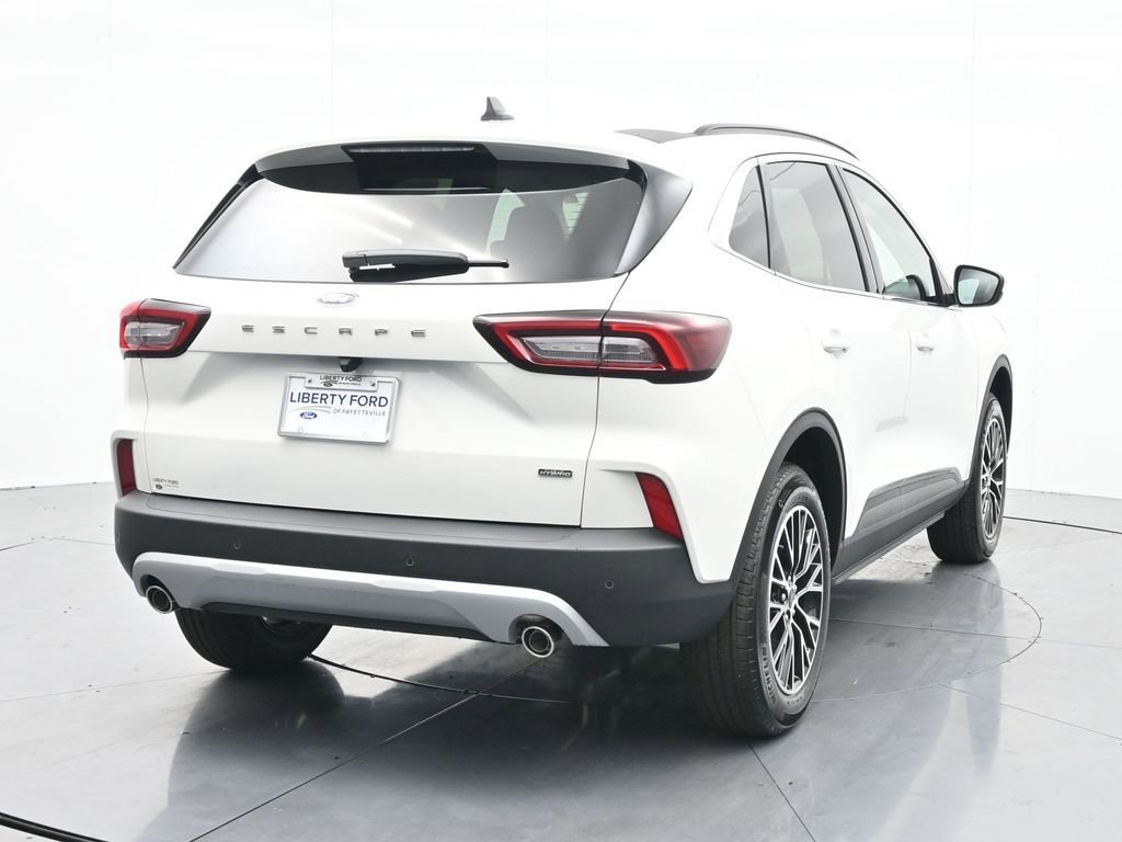 New 2026 Ford Escape SE FWD image 8