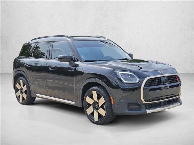 Certified 2025 MINI Cooper Countryman S w/ Comfort Package Max AWD/4WD image 3