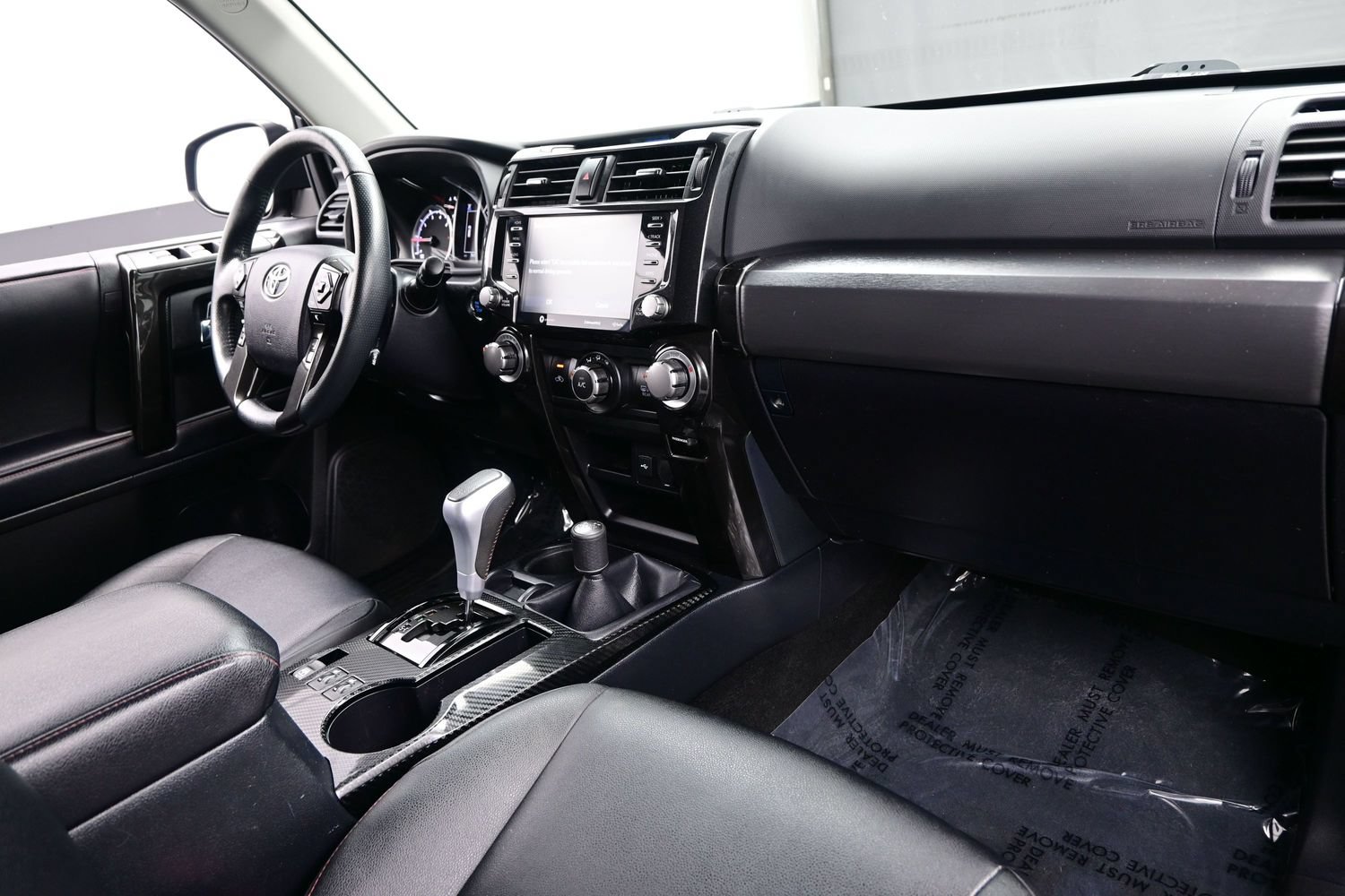Used 2022 Toyota 4Runner TRD Off-Road Premium AWD/4WD image 15