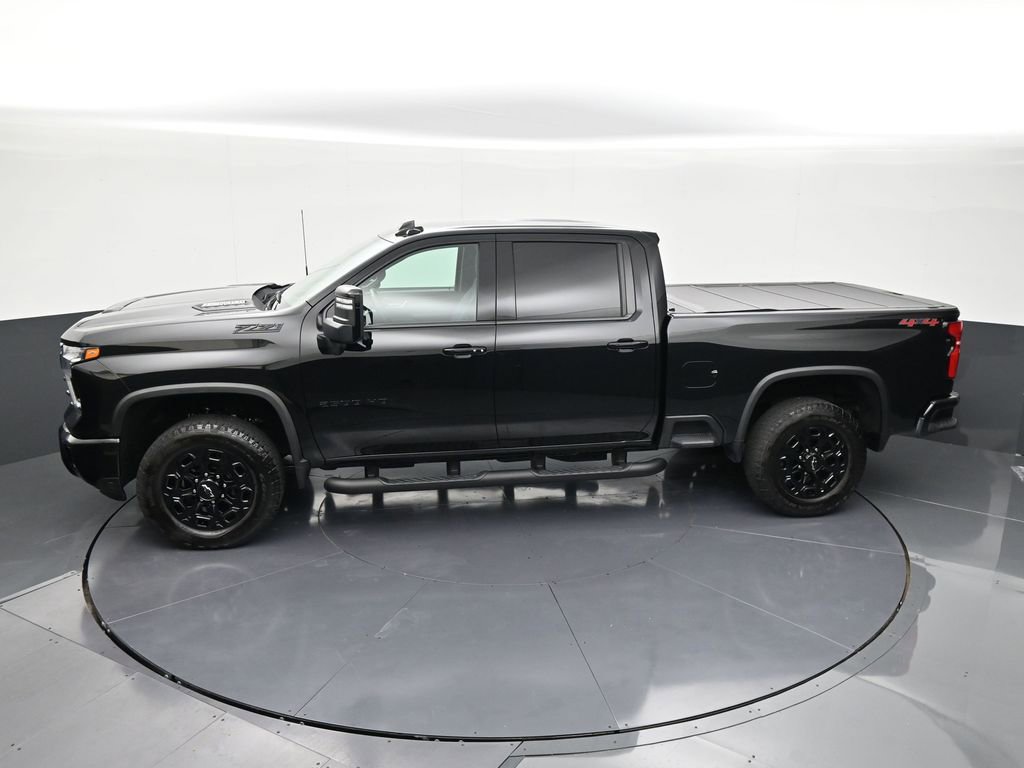 Used 2024 Chevrolet Silverado 2500 LTZ w/ LTZ Plus Package AWD/4WD image 13