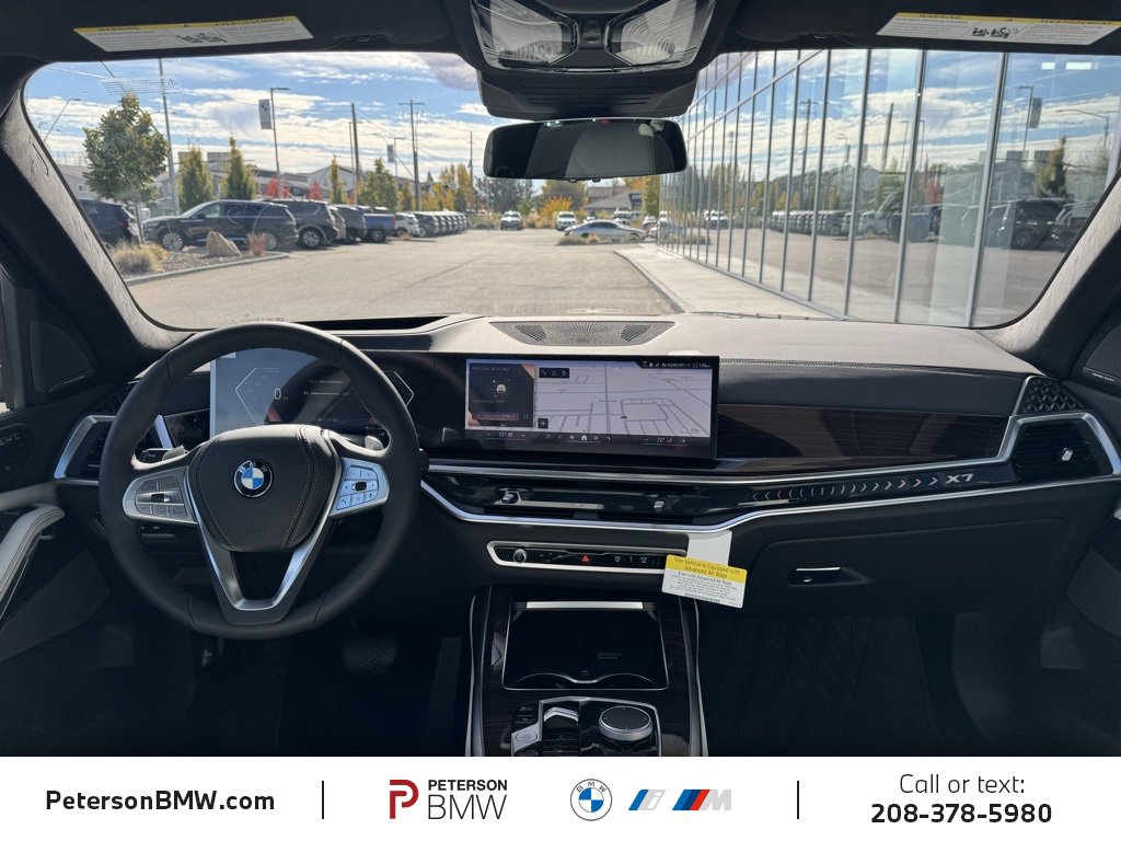 New 2026 BMW X7 xDrive40i image 2