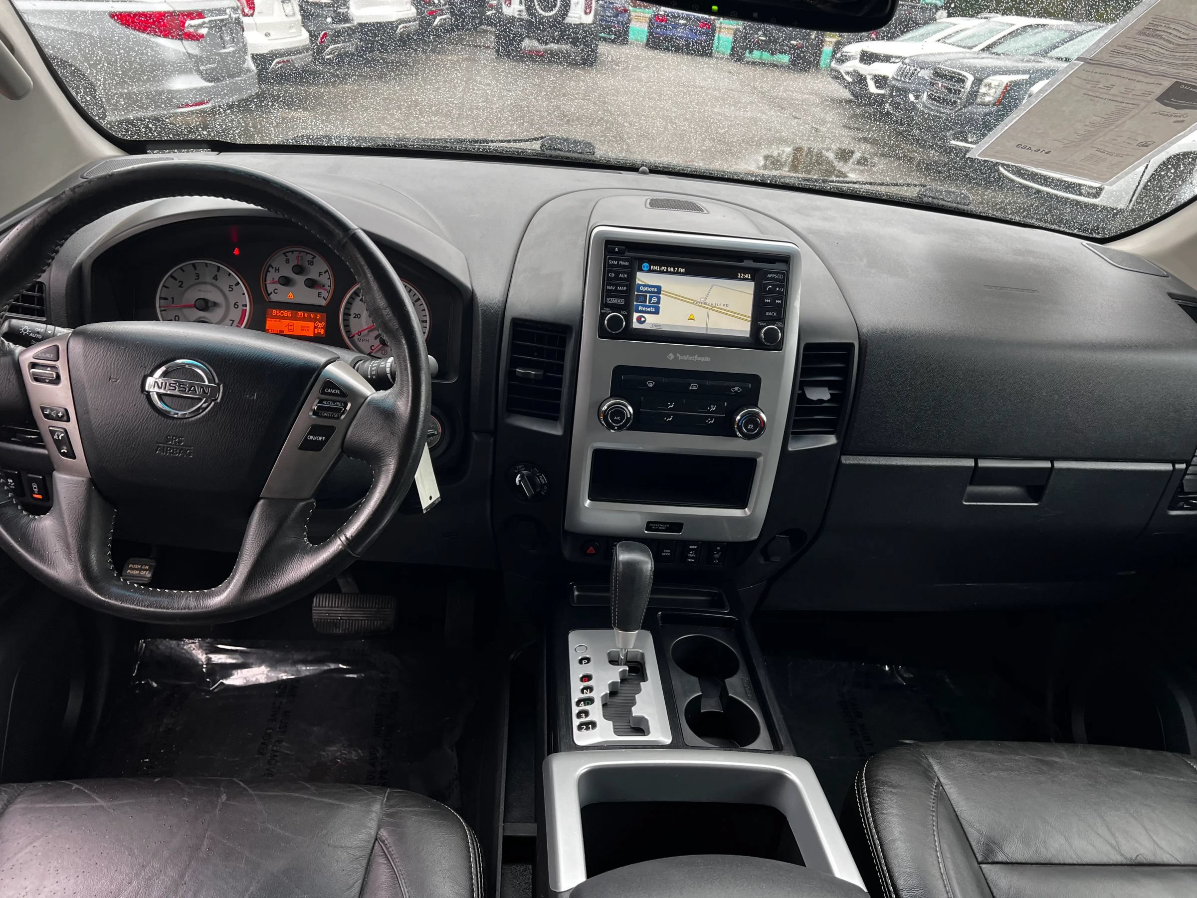 Used 2015 Nissan Titan PRO-4X w/ Pro-4x Luxury Package AWD/4WD image 13