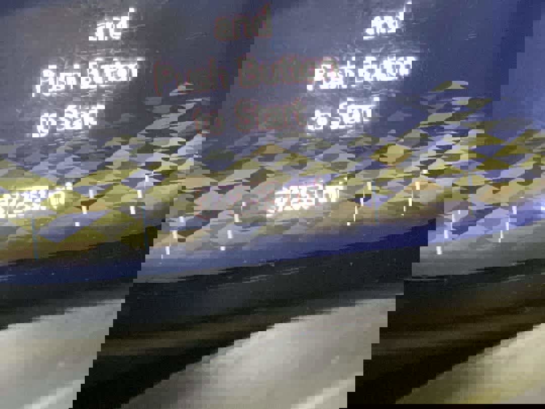 Used 2021 Jeep Wrangler Sahara w/ Safety Group image 17