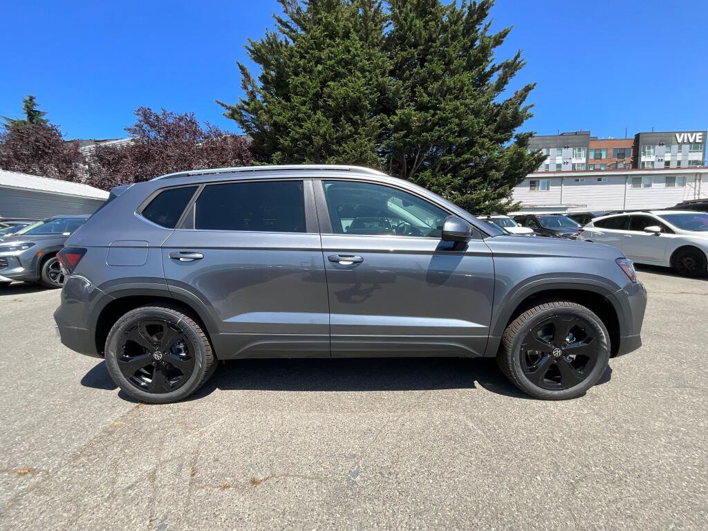 New 2026 Volkswagen Taos SEL AWD/4WD image 9