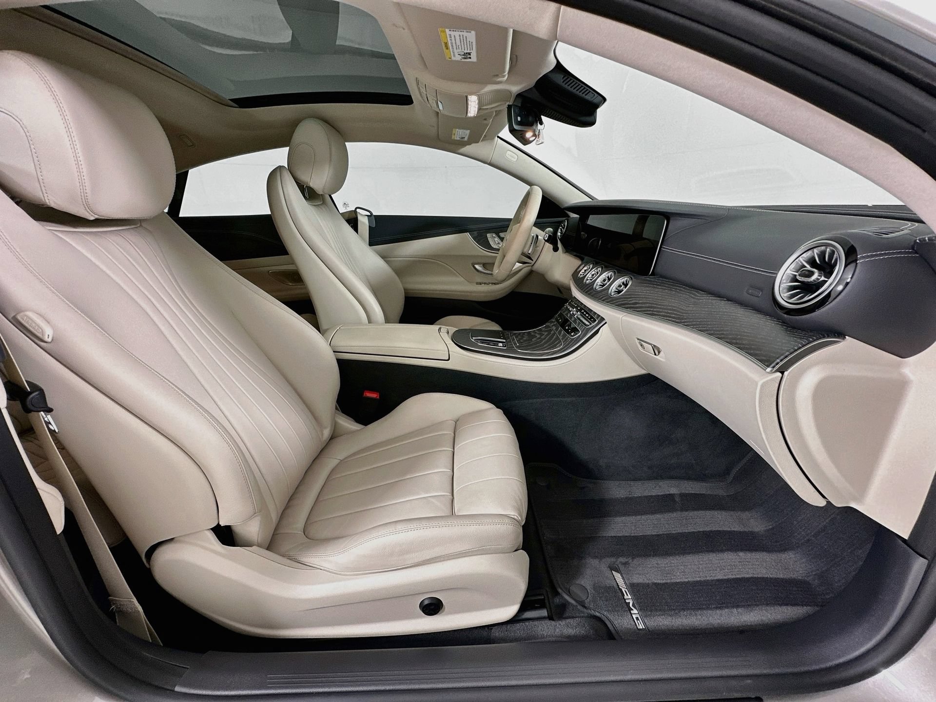 Used 2023 Mercedes-Benz E 450 4MATIC Coupe image 31
