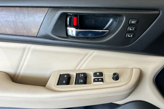 Used 2018 Subaru Outback 2.5i Limited AWD/4WD image 12