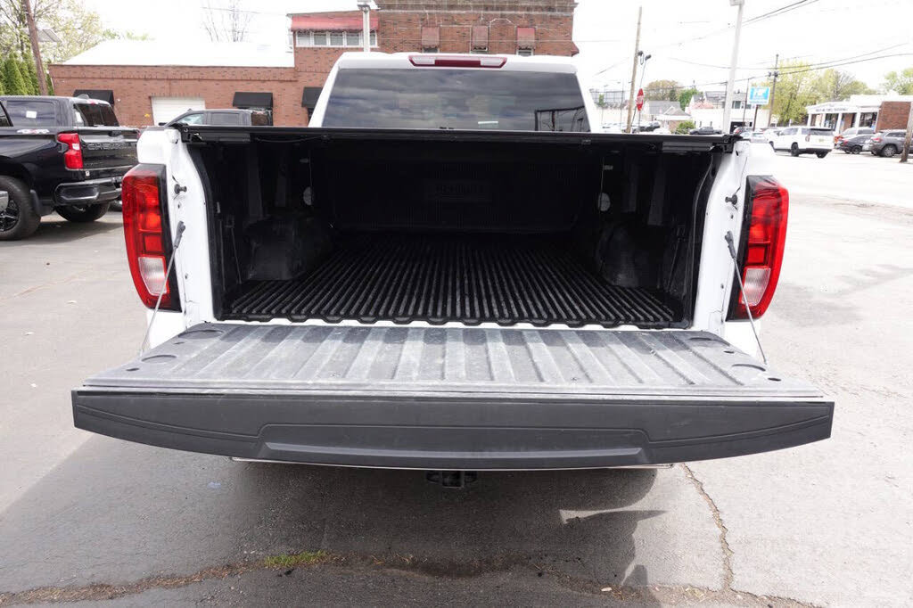 Used 2023 GMC Sierra 1500 SLE w/ X31 Off-Road Package AWD/4WD image 27
