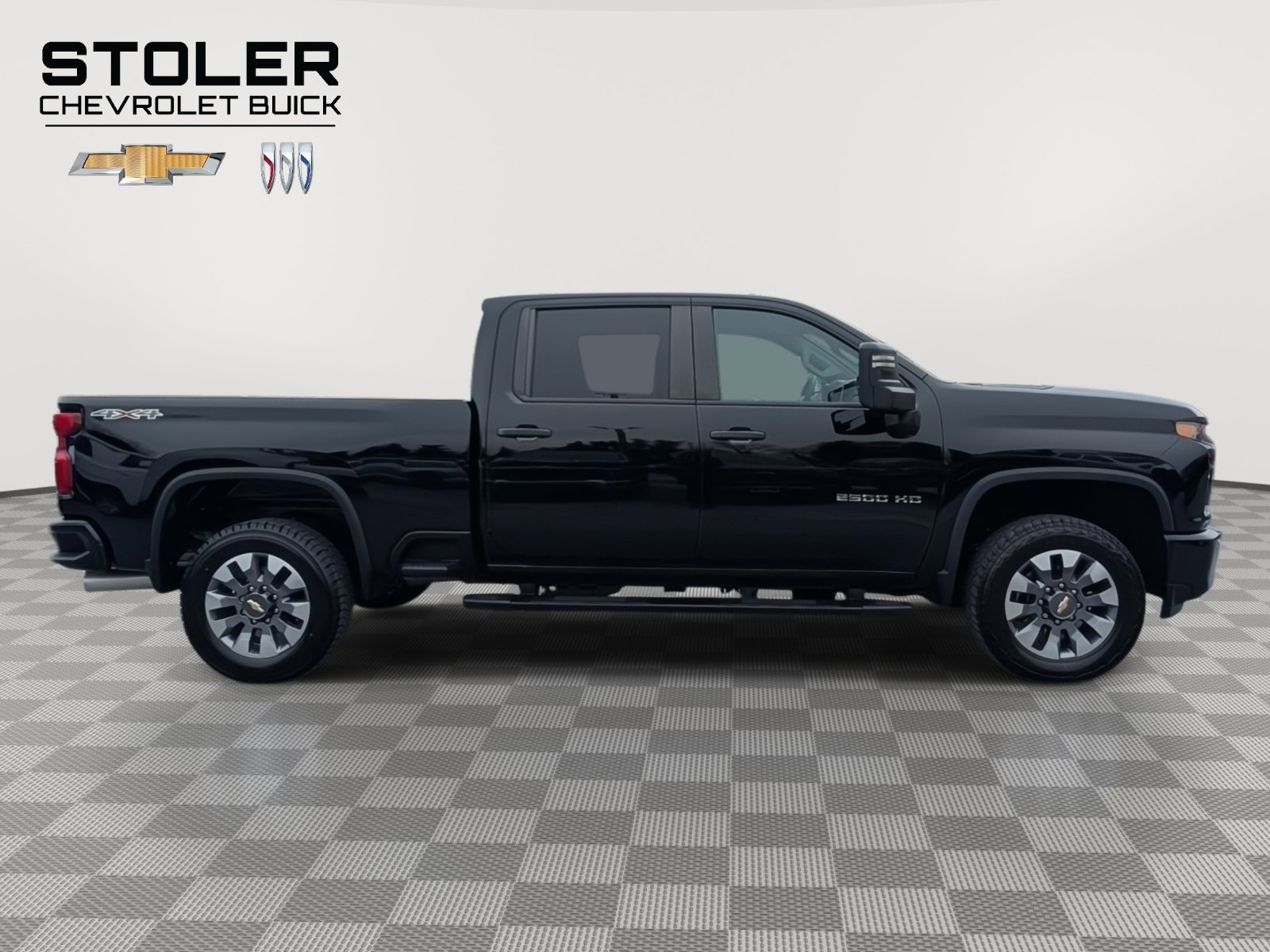 Used 2022 Chevrolet Silverado 2500 Custom w/ Custom Value Package image 6