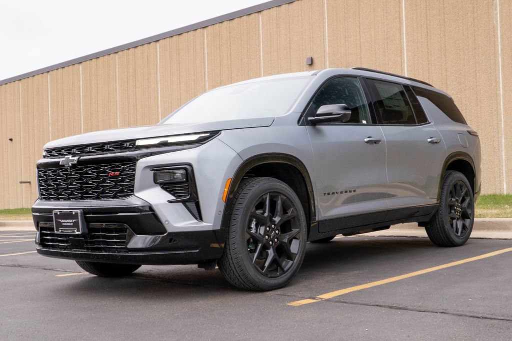 New 2026 Chevrolet Traverse RS image 4