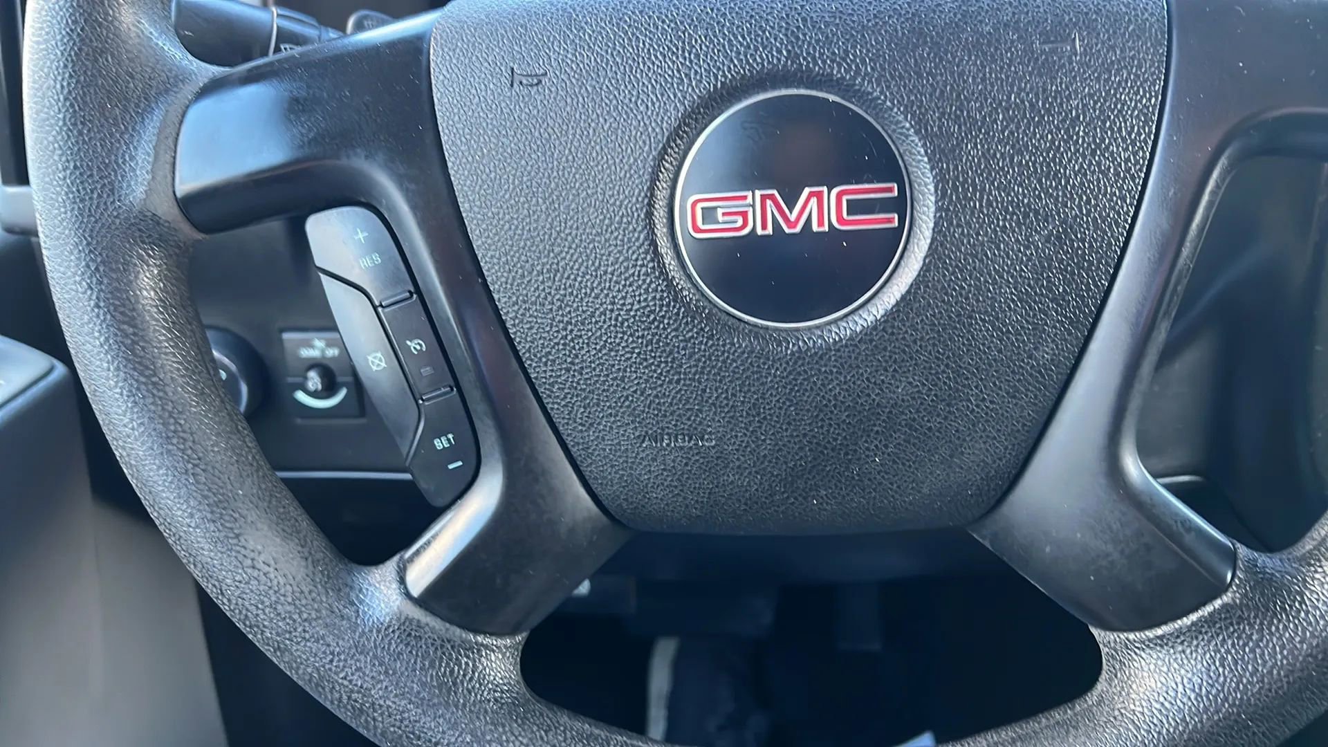 Used 2013 GMC Savana 2500 w/ Power Package image 25