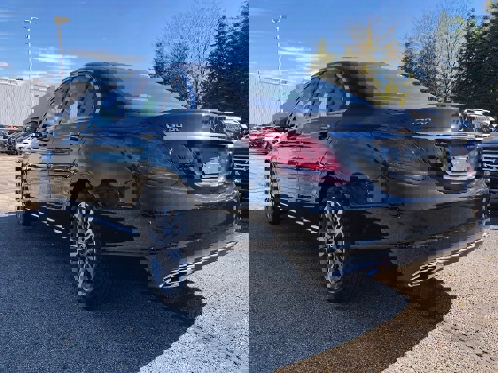 Used 2021 Mercedes-Benz C 300 4MATIC Sedan w/ Premium Package image 4