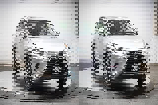 Used 2018 Lexus NX 300 FWD image 5