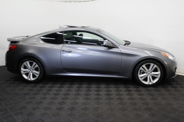 Used 2011 Hyundai Genesis 2.0T RWD image 5