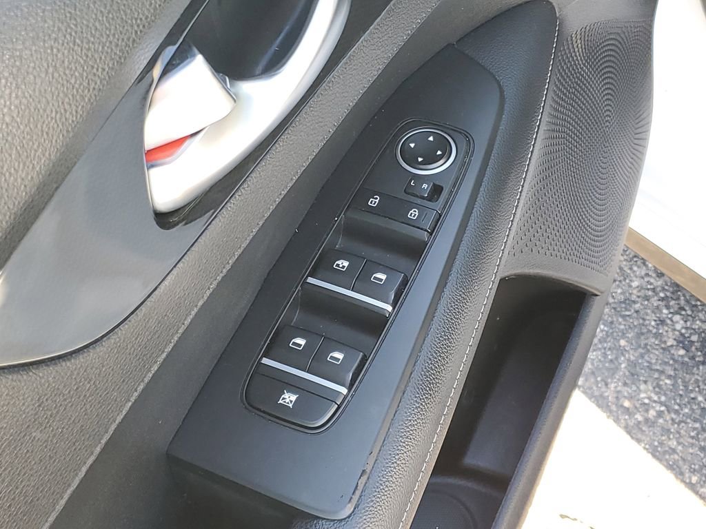 Used 2022 Kia Forte GT-Line w/ GT-Line Technology Package FWD image 9