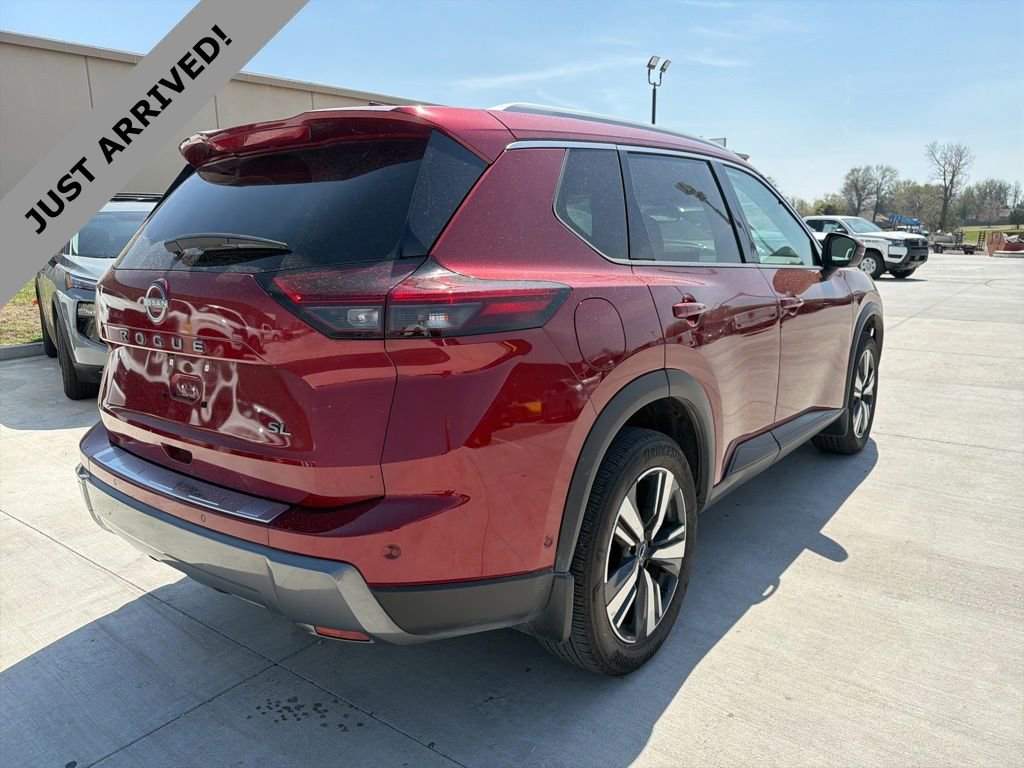 Certified 2024 Nissan Rogue SL w/ SL Premium Package image 5