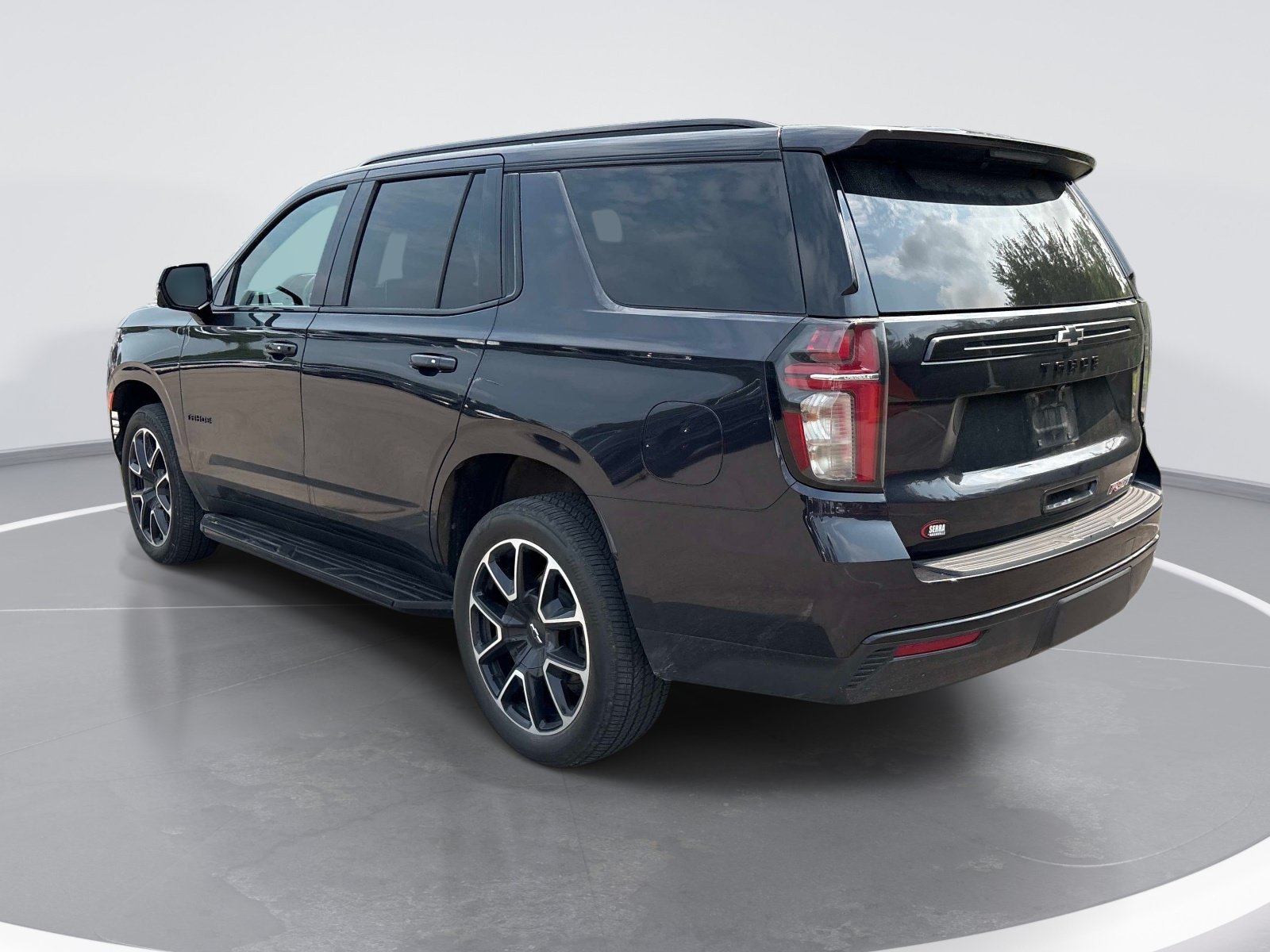 Used 2023 Chevrolet Tahoe RST w/ Luxury Package AWD/4WD image 6