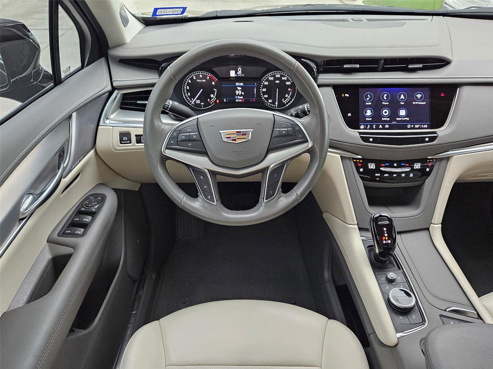 Certified 2023 Cadillac XT5 Premium Luxury FWD image 12