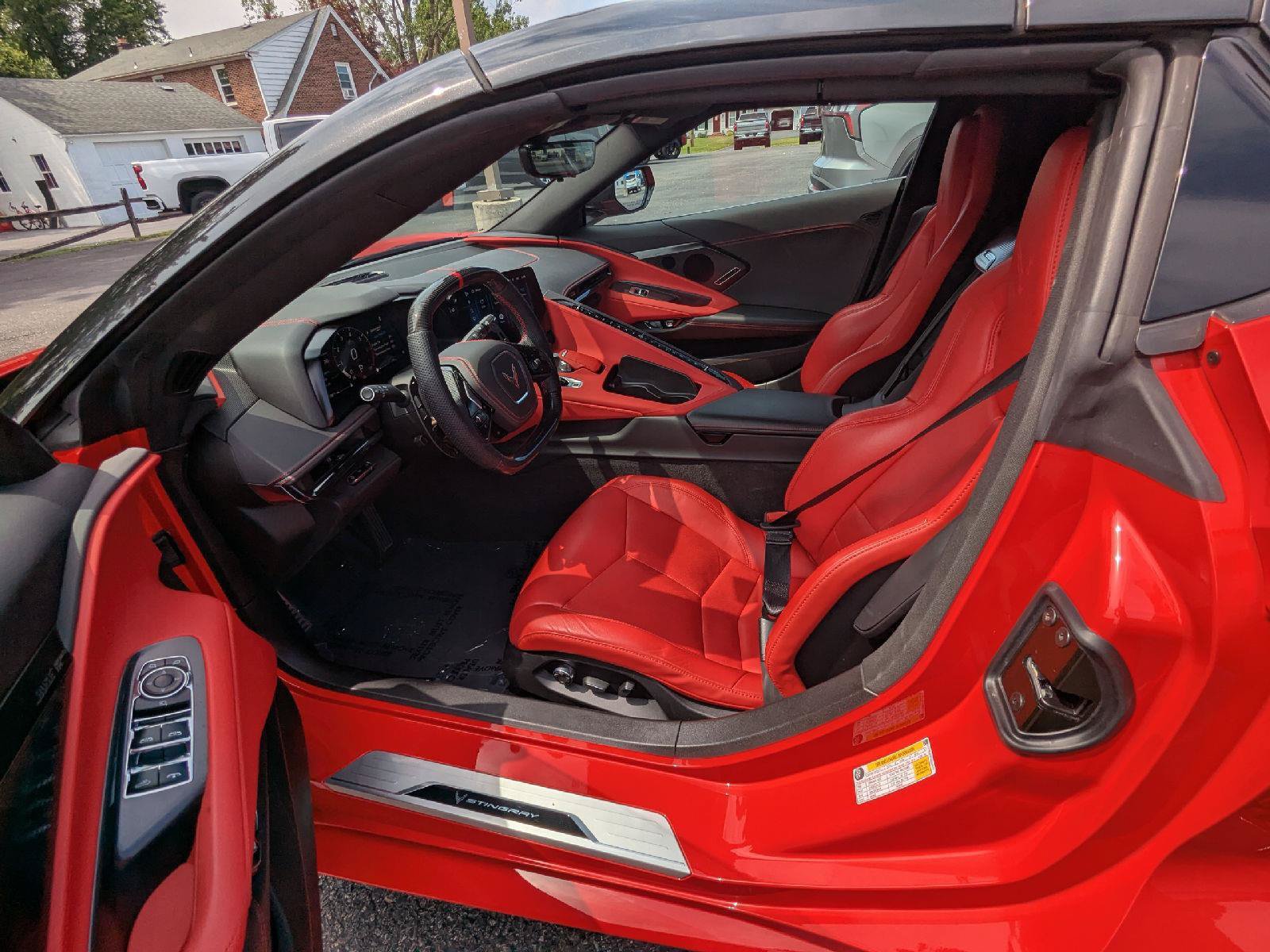 Certified 2025 Chevrolet Corvette Stingray Preferred Conv w/ Stealth Interior Trim Package RWD image 27