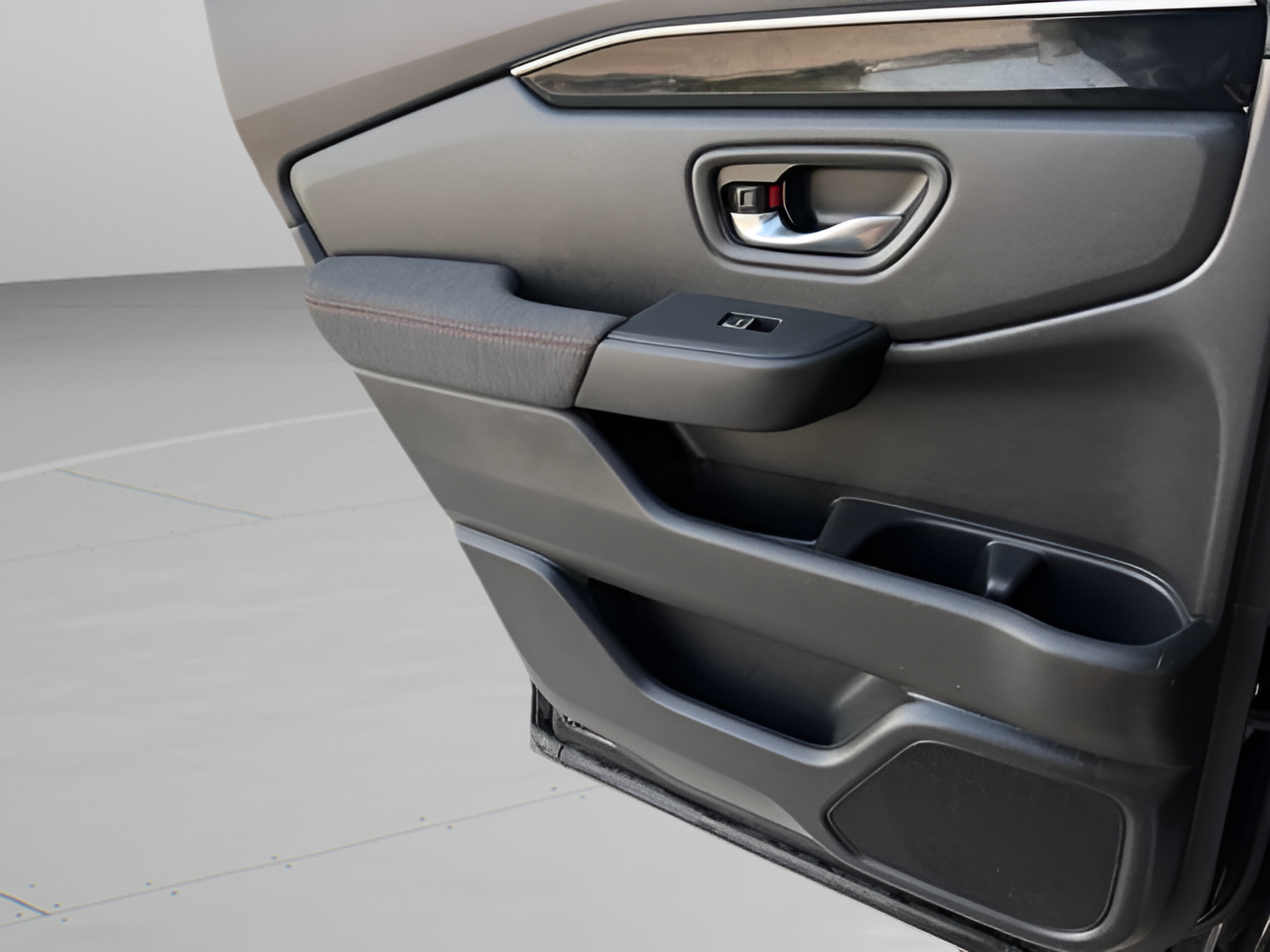 Certified 2025 Honda Pilot Sport image 25