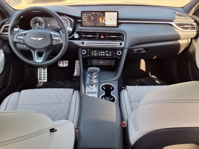 Used 2025 Genesis G70 3.3T Advanced w/ Sport Prestige Package image 8