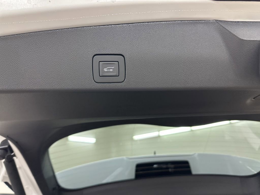 New 2026 Buick Encore GX Avenir w/ Avenir Technology Package image 23