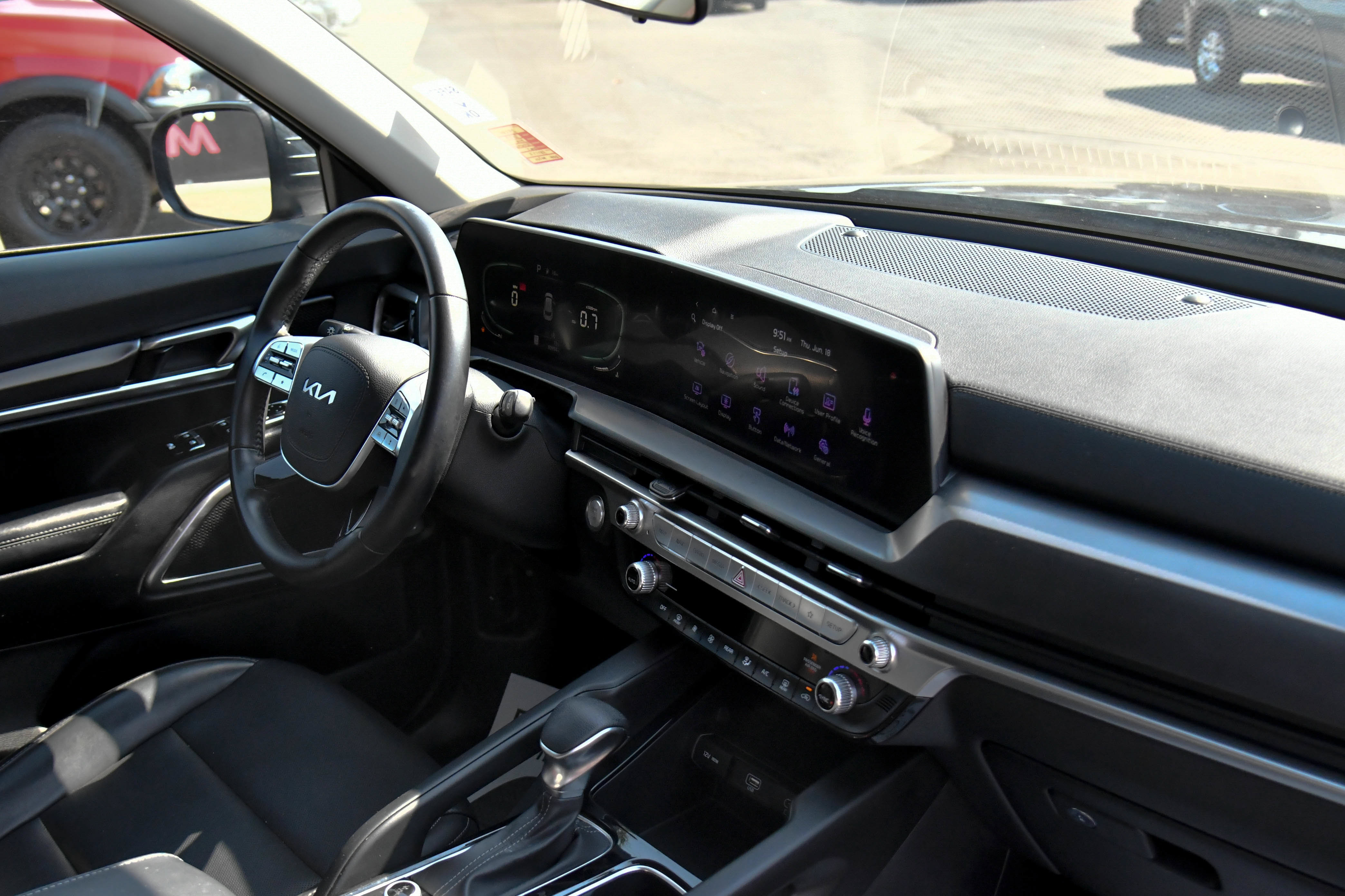Used 2023 Kia Telluride LX AWD/4WD image 46