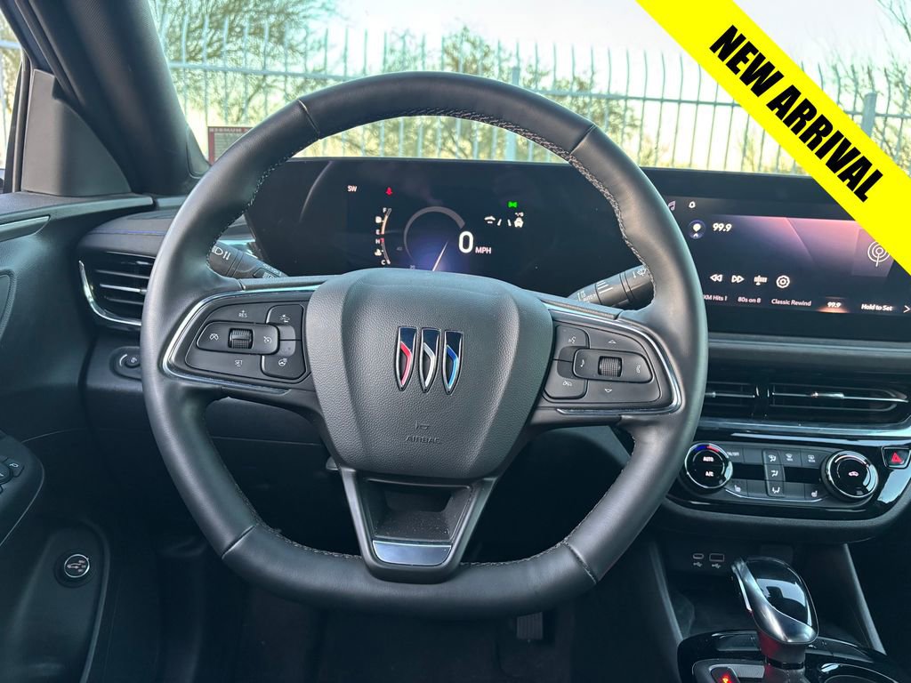 Used 2025 Buick Envista Sport Touring w/ Convenience I Package image 6