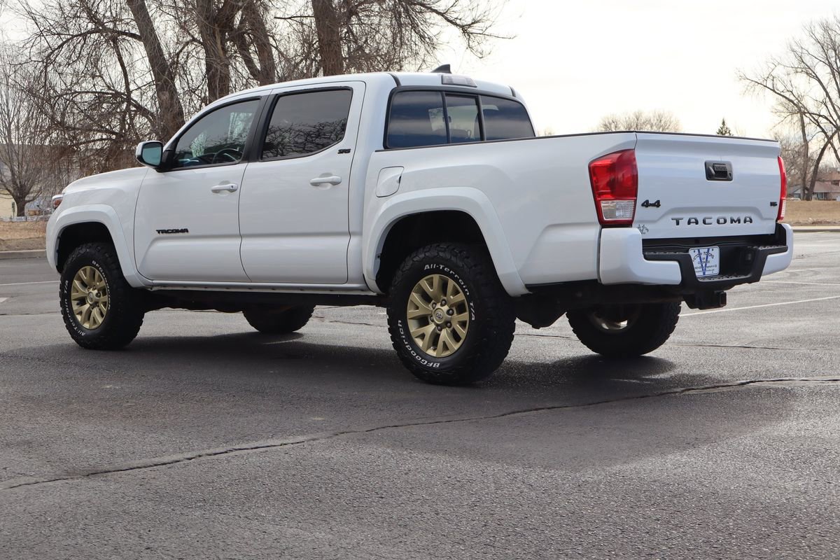 Used 2017 Toyota Tacoma SR5 w/ Tow Package image 7