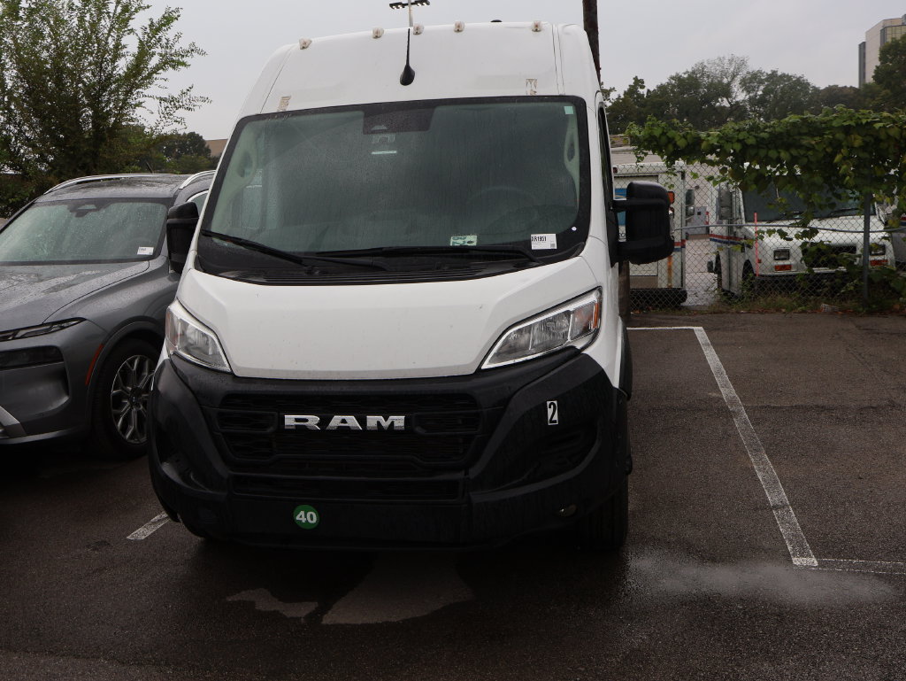 Used 2025 RAM ProMaster 2500 w/ Convenience Group FWD image 10