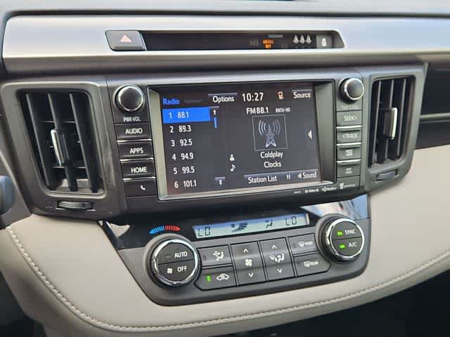 Used 2017 Toyota RAV4 XLE FWD image 22