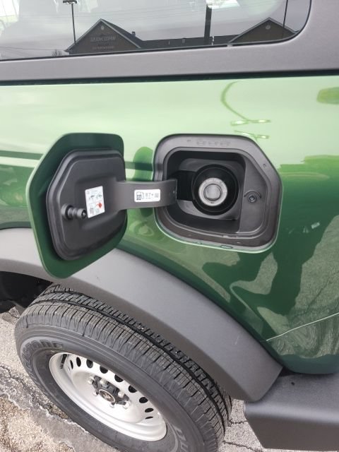 New 2025 Ford Bronco 4-Door AWD/4WD image 18
