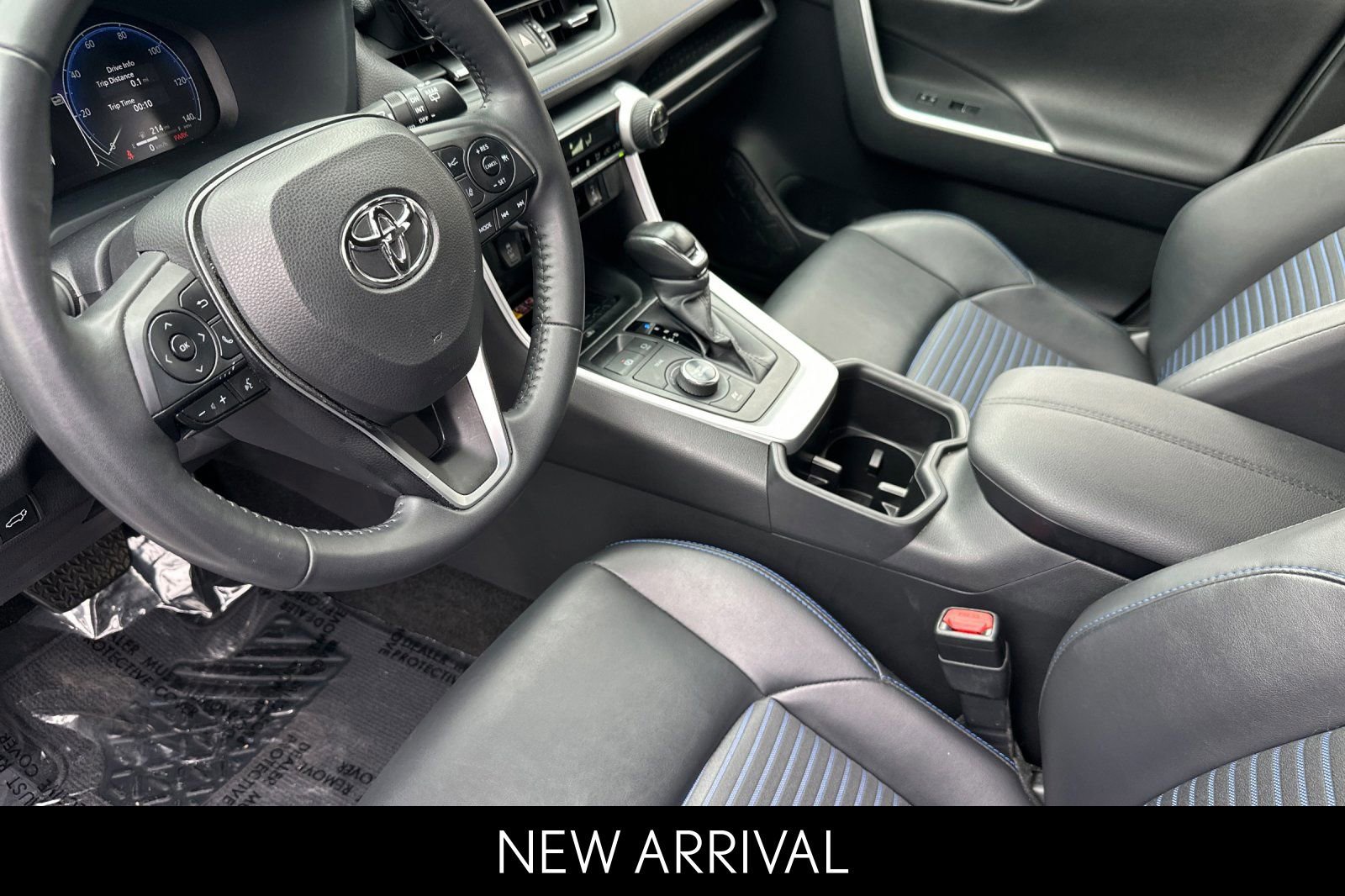 Used 2023 Toyota RAV4 XSE image 11