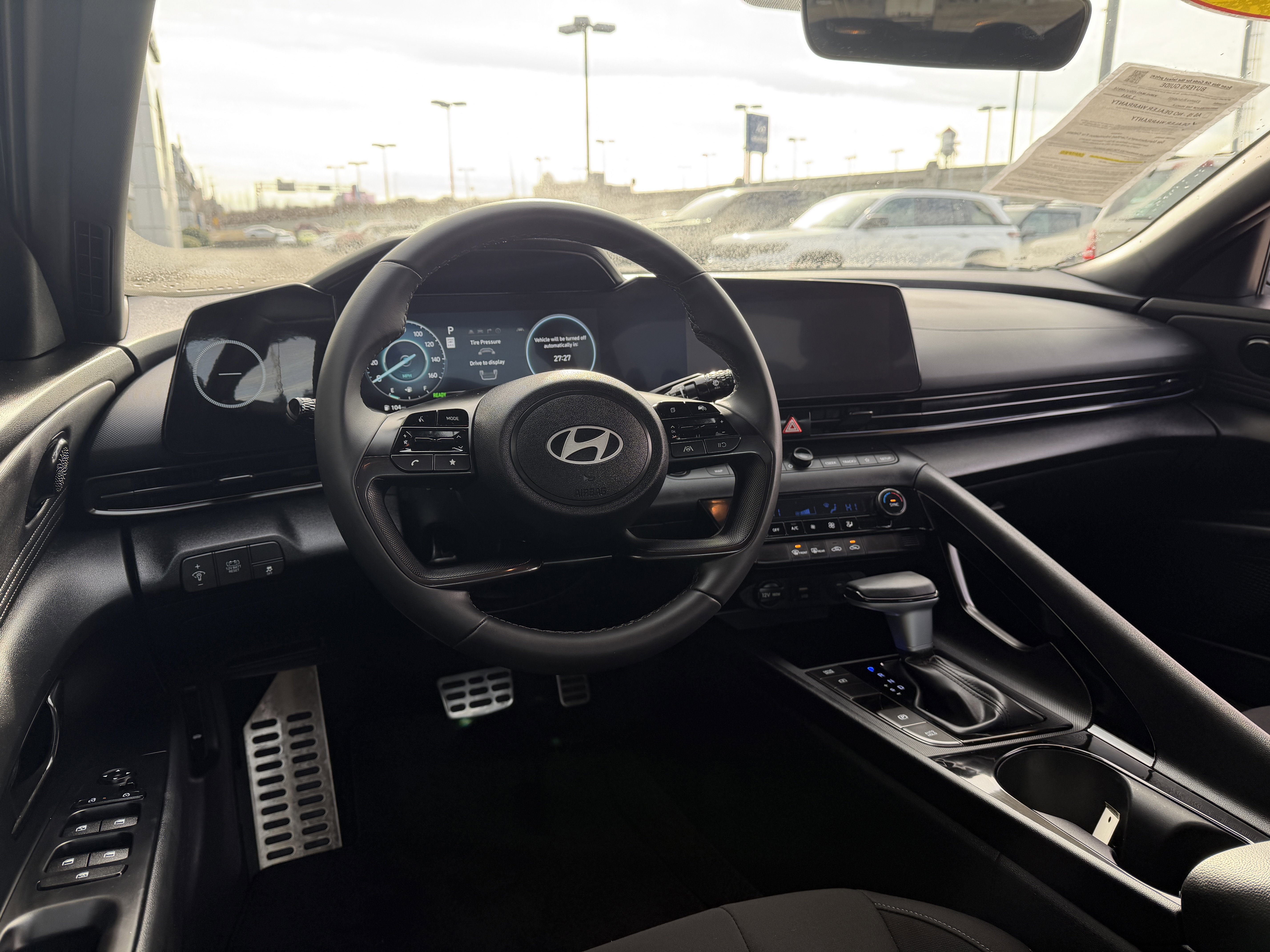 Certified 2025 Hyundai Elantra SEL image 22