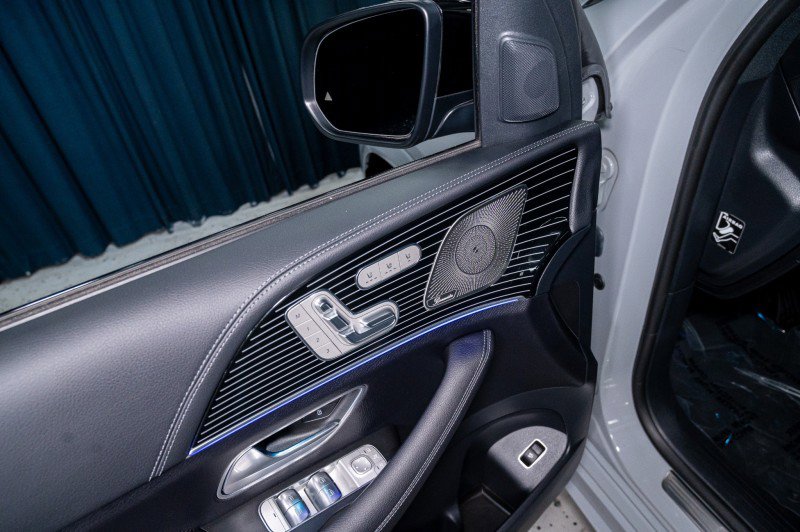 Certified 2024 Mercedes-Benz GLE 580 4MATIC image 11