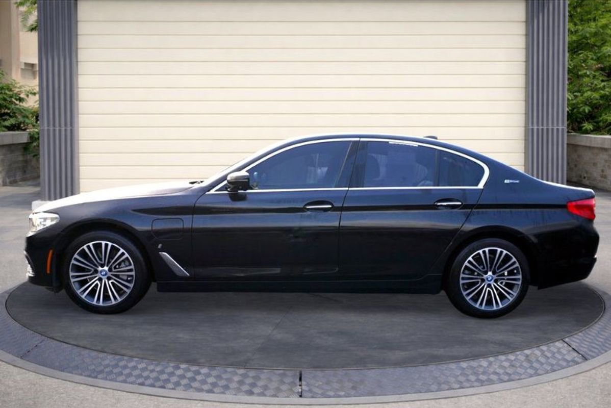 Used 2018 BMW 530e xDrive image 4