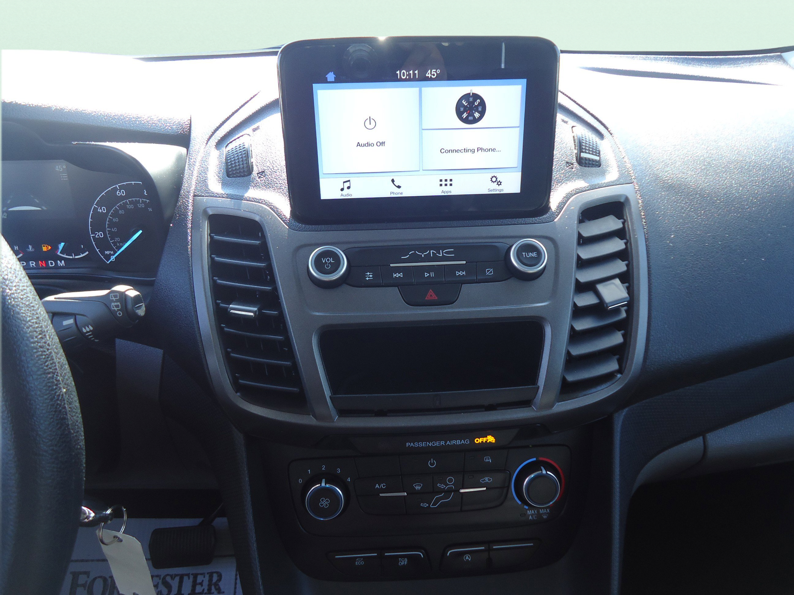 Used 2020 Ford Transit Connect XLT FWD image 14